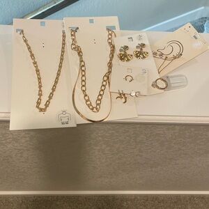 Elegant Gold Jewelry Set